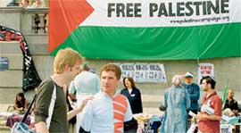 ЛОНДОН. ШАПОВАЛОВ. СТРИТ: Иван "за бизнес говорит"