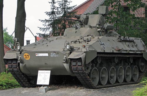 Тяжеловес «Мардер» только выглядит грозно и решительно. Фото: Wikimedia.org