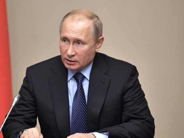 Президент России Владимир Путин может приехать на фестиваль «Царские дни» в Екатеринбург. Глава государства, скорее всего, посетит Средний Урал с патриархом Кириллом. Тот в свою очередь уже подтвердил, что появится на православном фестивале.