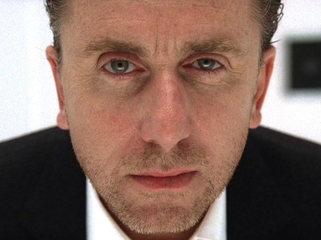 Кэл Лайтман - сериал Обмани Меня Актер Тим Рот в роли доктора Лайтмана