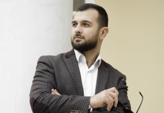 Стоматолог общей практики, главный врач клиники «ТИГОДЕНТ» Тигран Григорян
