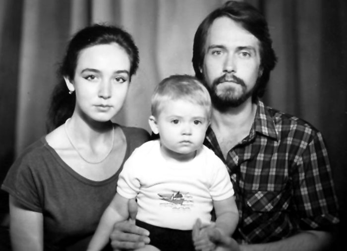 Актриса Светлана Казарцева подарила ему сына