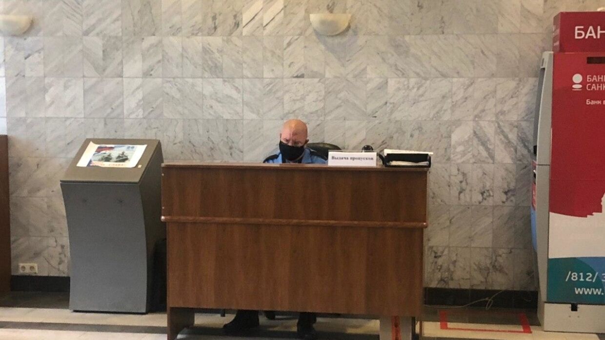 Администрация Выборгского района пытается лишить жилья мать пленного в Ливии социолога Шугалея