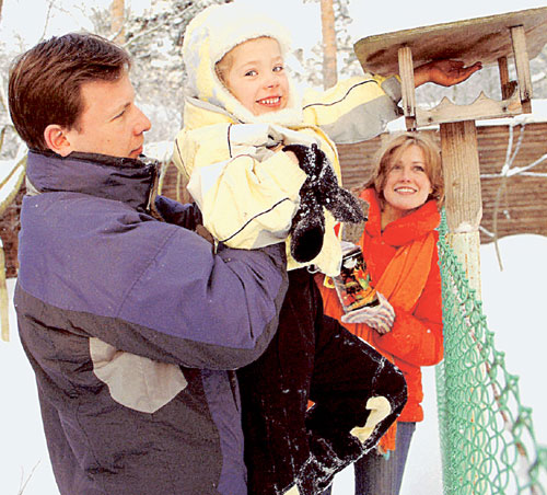 Глазкова с мужем Дмитрием и дочкой от первого брака Настей (2006 г.)
