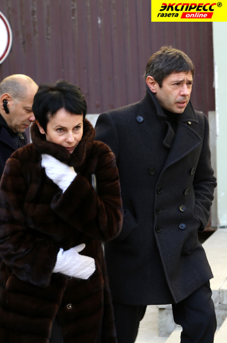 ИРИНА АПЕКСИМОВА, ВАЛЕРИЙ НИКОЛАЕВ