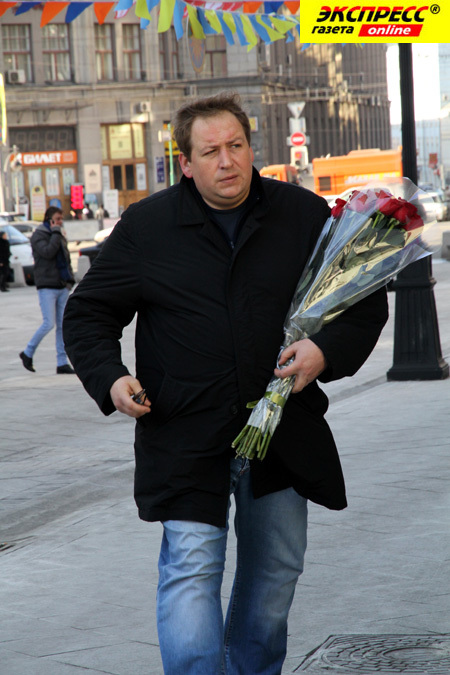 СТАНИСЛАВ ДУЖНИКОВ