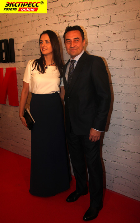 КАМИЛЬ ЛАРИН