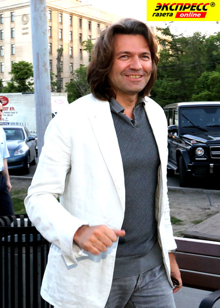 ДМИТРИЙ МАЛИКОВ