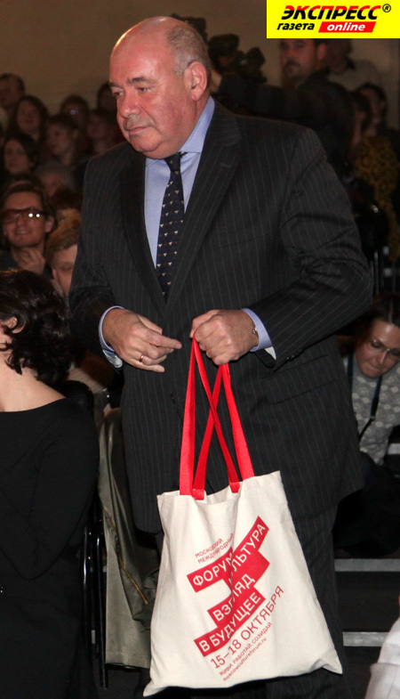 МИХАИЛ ШВЫДКОЙ