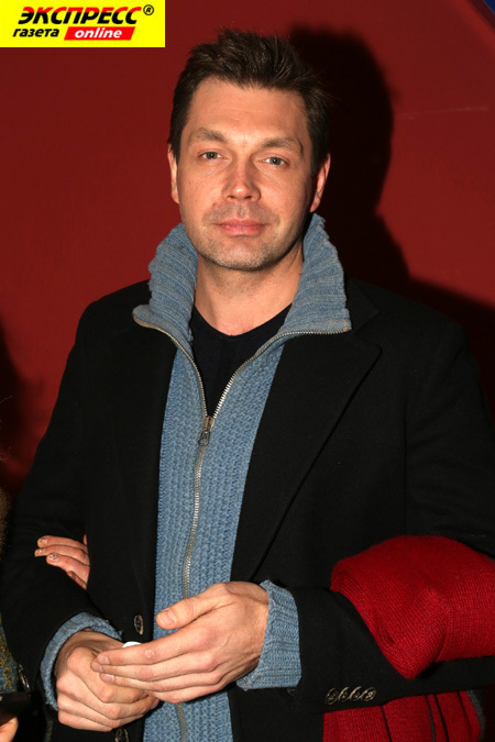 МИХАИЛ ДОРОЖКИН