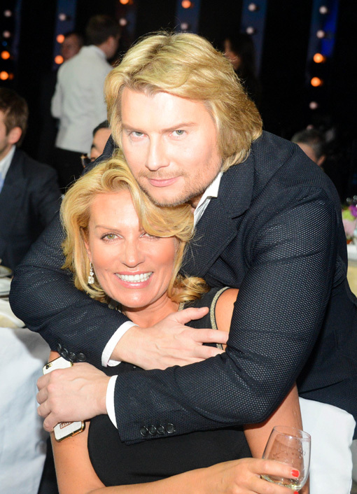 НИКОЛАЙ БАСКОВ C СЕСТРОЙ ИГОРЯ КРУТОГО АЛЛОЙ