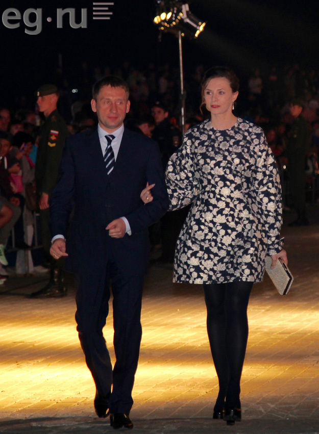 ГУБЕРНАТОР АМУРСКОЙ ОБЛАСТИ АЛЕКСАНДР КОЗЛОВ С СУПРУГОЙ