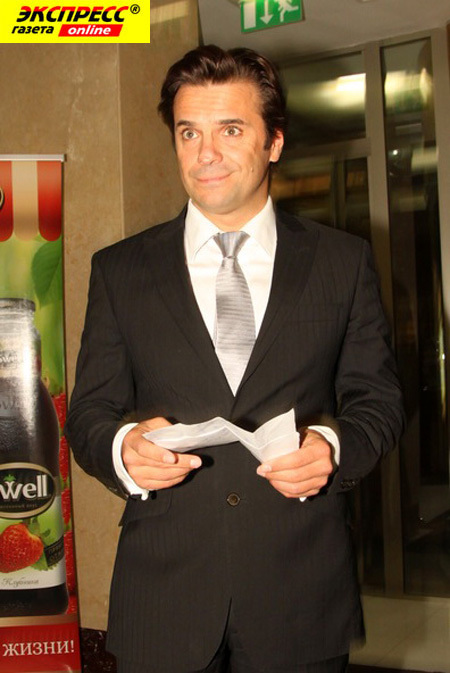 СЕРГЕЙ АСТАХОВ