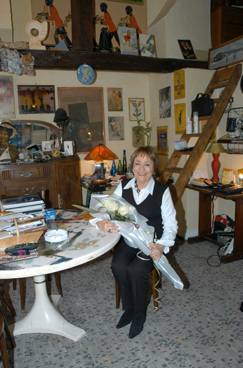 В 2006 году фотокор «Экспресс газеты» Лариса КУДРЯВЦЕВА побывала в гостях у Анни ЖИРАРДО в Париже