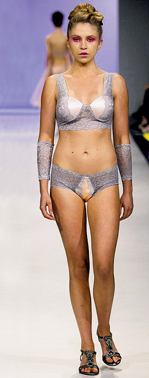 Девиз новой коллекции - сексуальность и практичность в одном флаконе