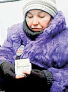 КОНДУКТОР: не думала, что на помощь придет девчонка