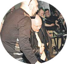 ШНУР: передал микрофон единомышленнику