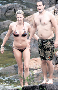 ШАРЛИЗ И СТЮАРТ: дебри Белиза сродни ухабам семейной жизни