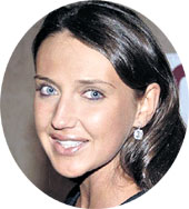 АНЯ: едва не погибла от люстры