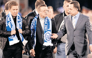 VIP-БОЛЕЛЬЩИКИ «ЗЕНИТА»: Алексей Миллер, Виктор Зубков и Виталий Мутко (фото с сайта ФК «Зенит»)