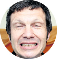 ...а потом показывал массажистке рожицы