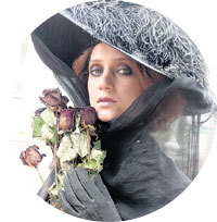 Виктория ИСАКОВА играет в фильме экзальтированную Наину