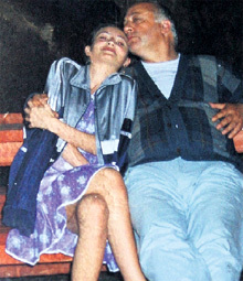 Виктор КОЛЕСНИКОВ, брат-близнец Владимира КОЛЕСНИКОВА, с внезапно объявившейя Еленой Прекрасной